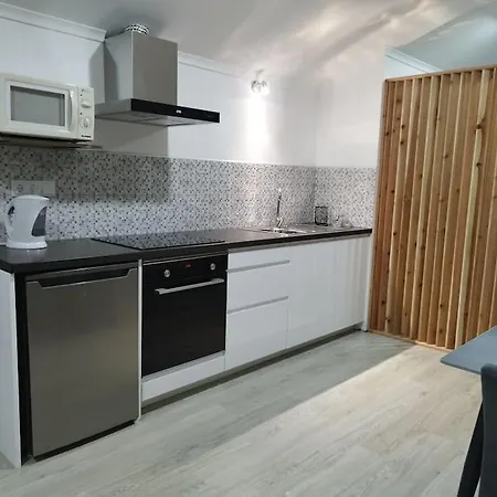 Sunrise Apartment *